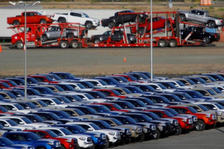 Most Shoppers Say They'd Pay More to Support U.S. Auto Jobs