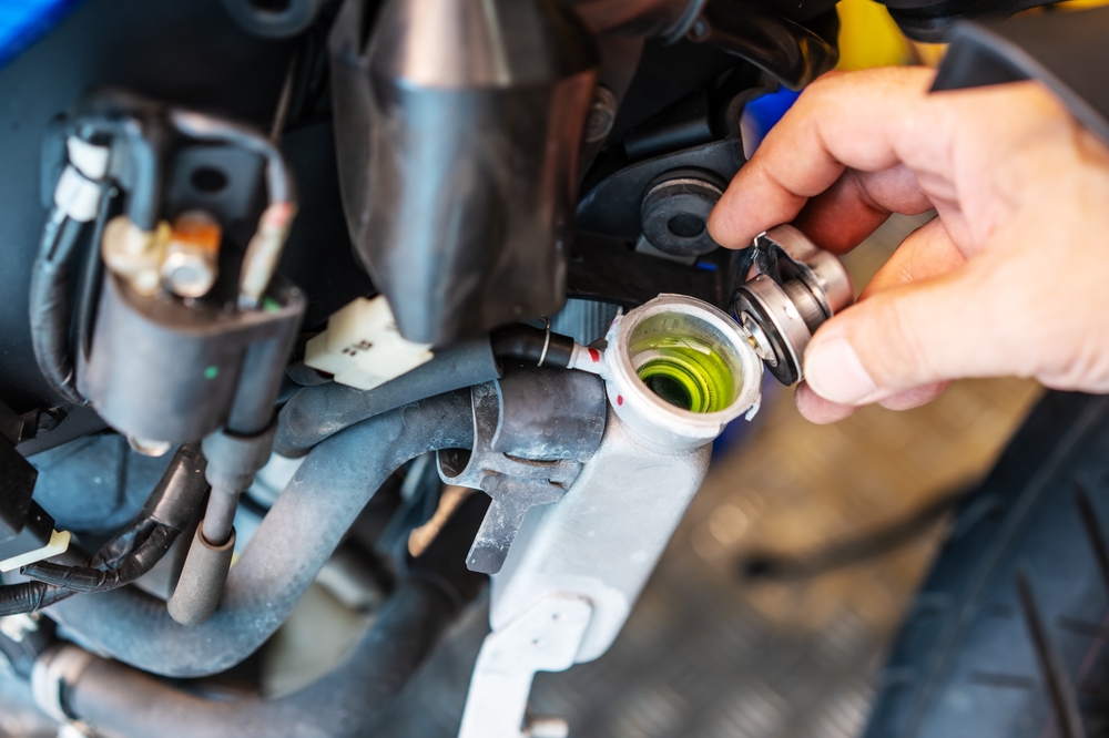 Neglecting Battery Fluid Levels in Serviceable Batteries