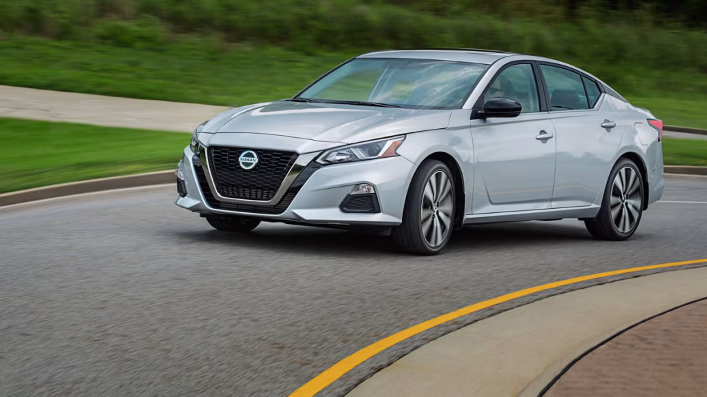 Nissan Altima Nissan Altima