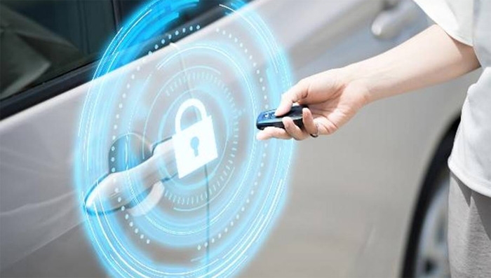 Passive Keyless Entry With Rolling Encryption