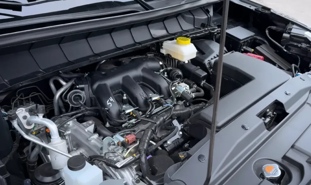Powerful 3.5 Liter V6 Engine Powerful 3.5 Liter V6 Engine