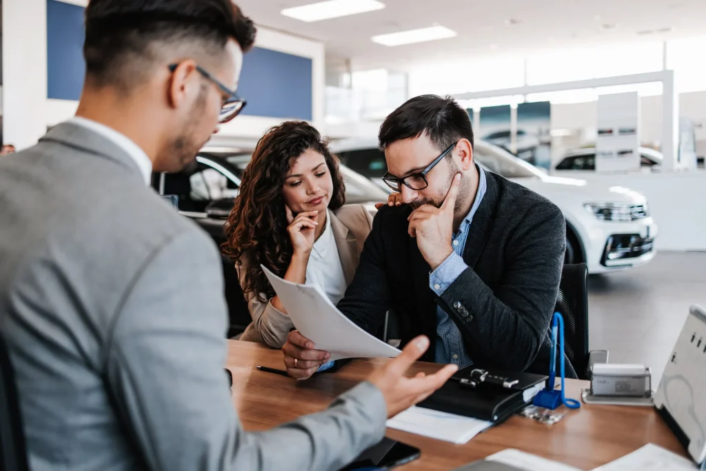 Refinancing a Car Loan Saves More at a Credit Union Than a Bank Refinancing a Car Loan Saves More at a Credit Union Than a Bank