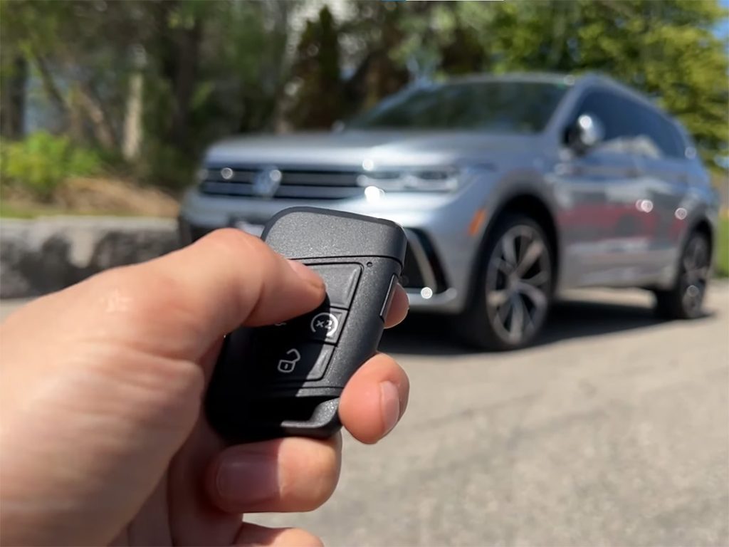 Remote Window Opening and Closing with the Key Fob