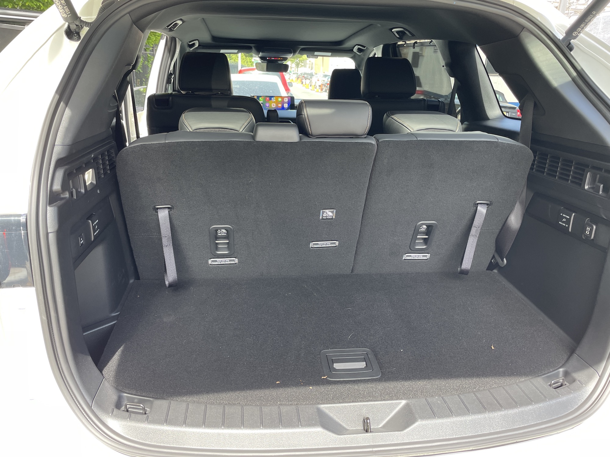Reversible Cargo Floor Panel