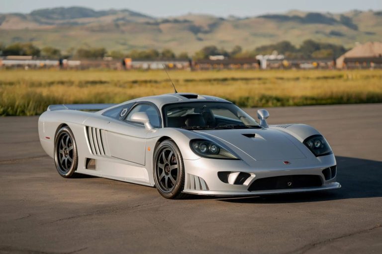 Saleen S7