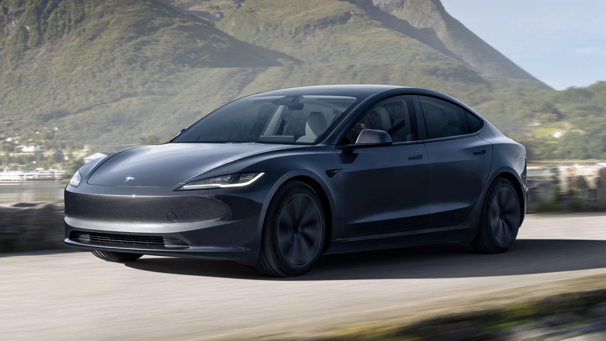 Tesla Model 3 AWD Tesla Model 3 AWD