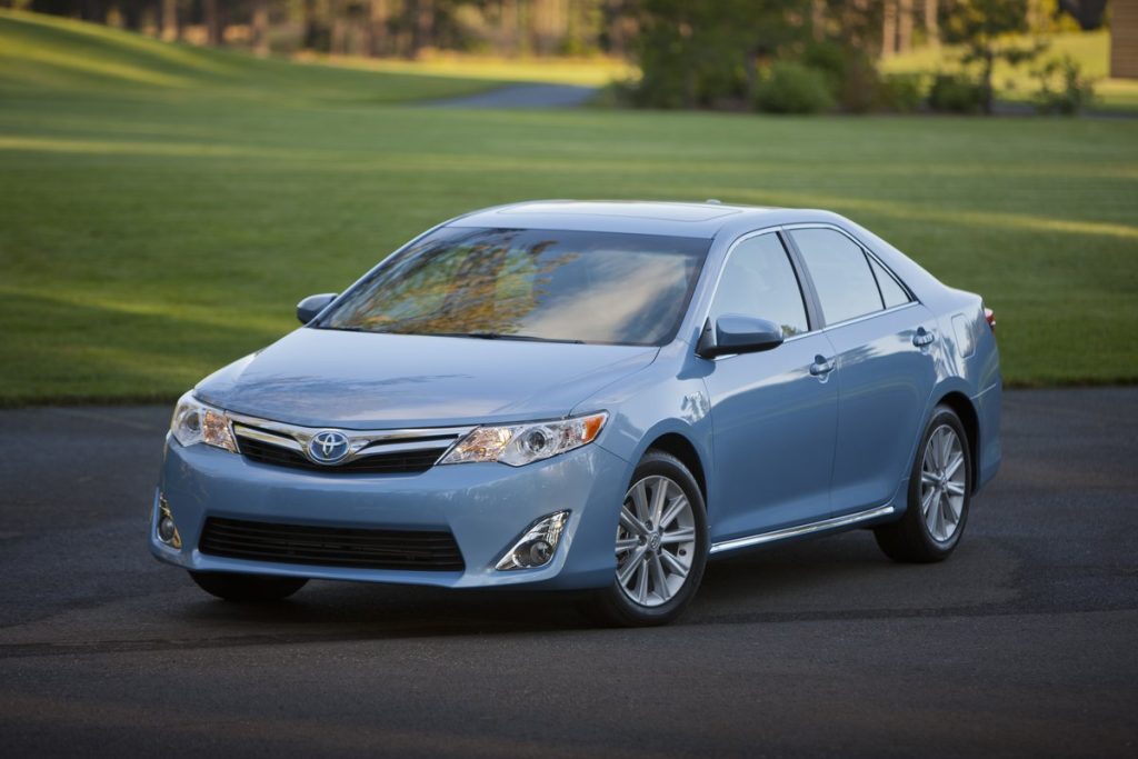 Toyota Camry (2012 to 2017)