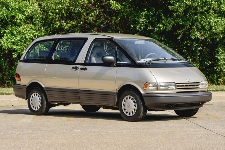 Toyota Previa