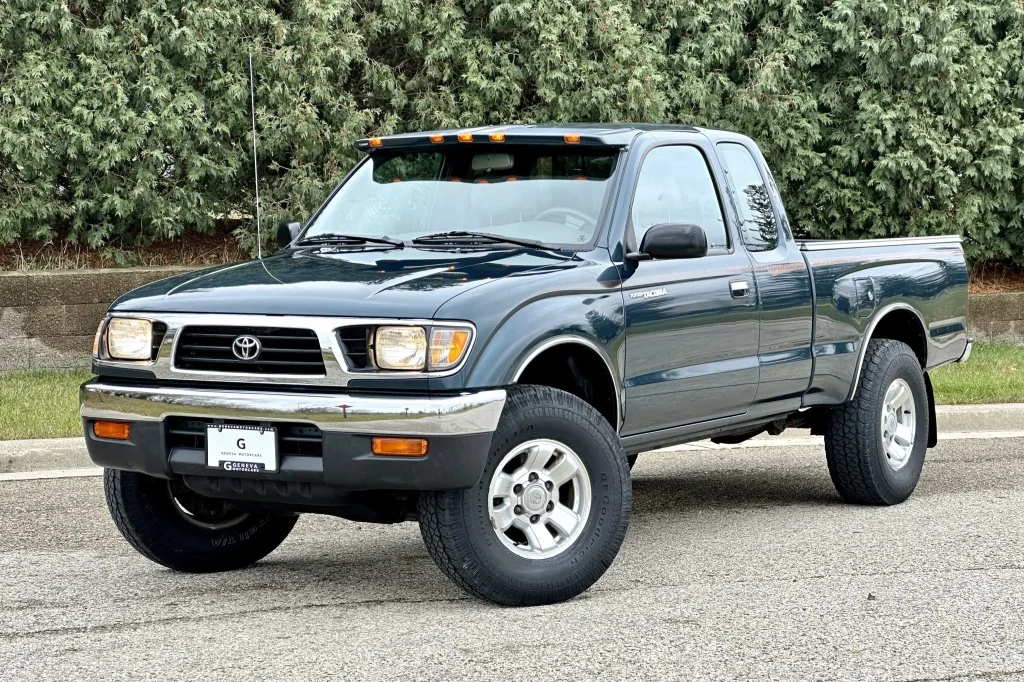 Toyota Tacoma (1995 to 2010)
