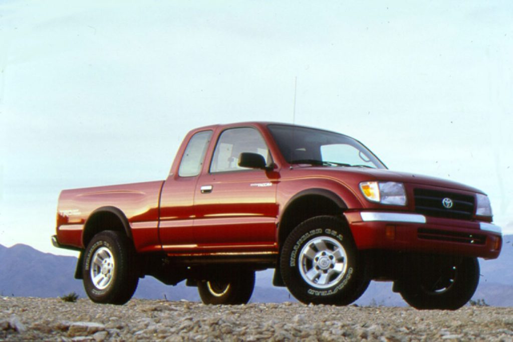 Toyota Tacoma (First Generation, 1995 to 2004) Toyota Tacoma (First Generation, 1995 to 2004)
