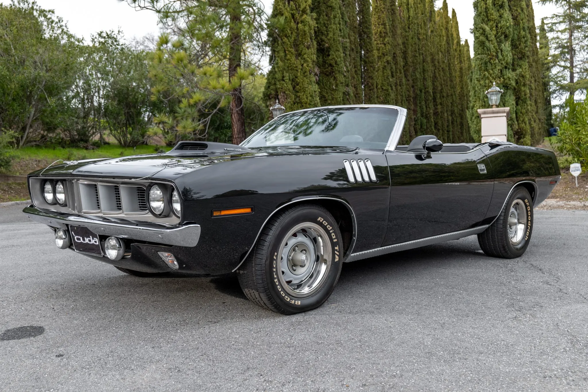 1970 Plymouth Hemi ’Cuda Convertible 1970 Plymouth Hemi ’Cuda Convertible