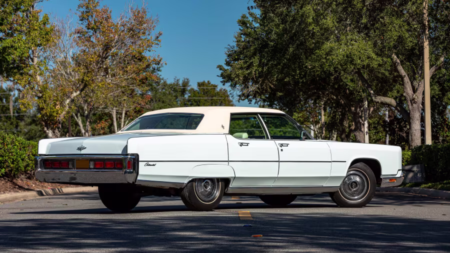1973 Lincoln Continental Sedan
