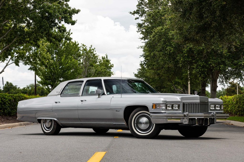 1975 Cadillac Fleetwood Seventy-Five