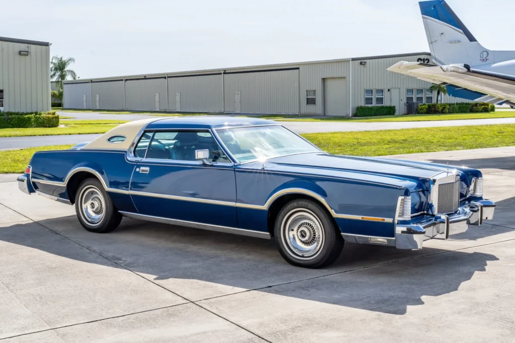 1976 Lincoln Continental Mark IV