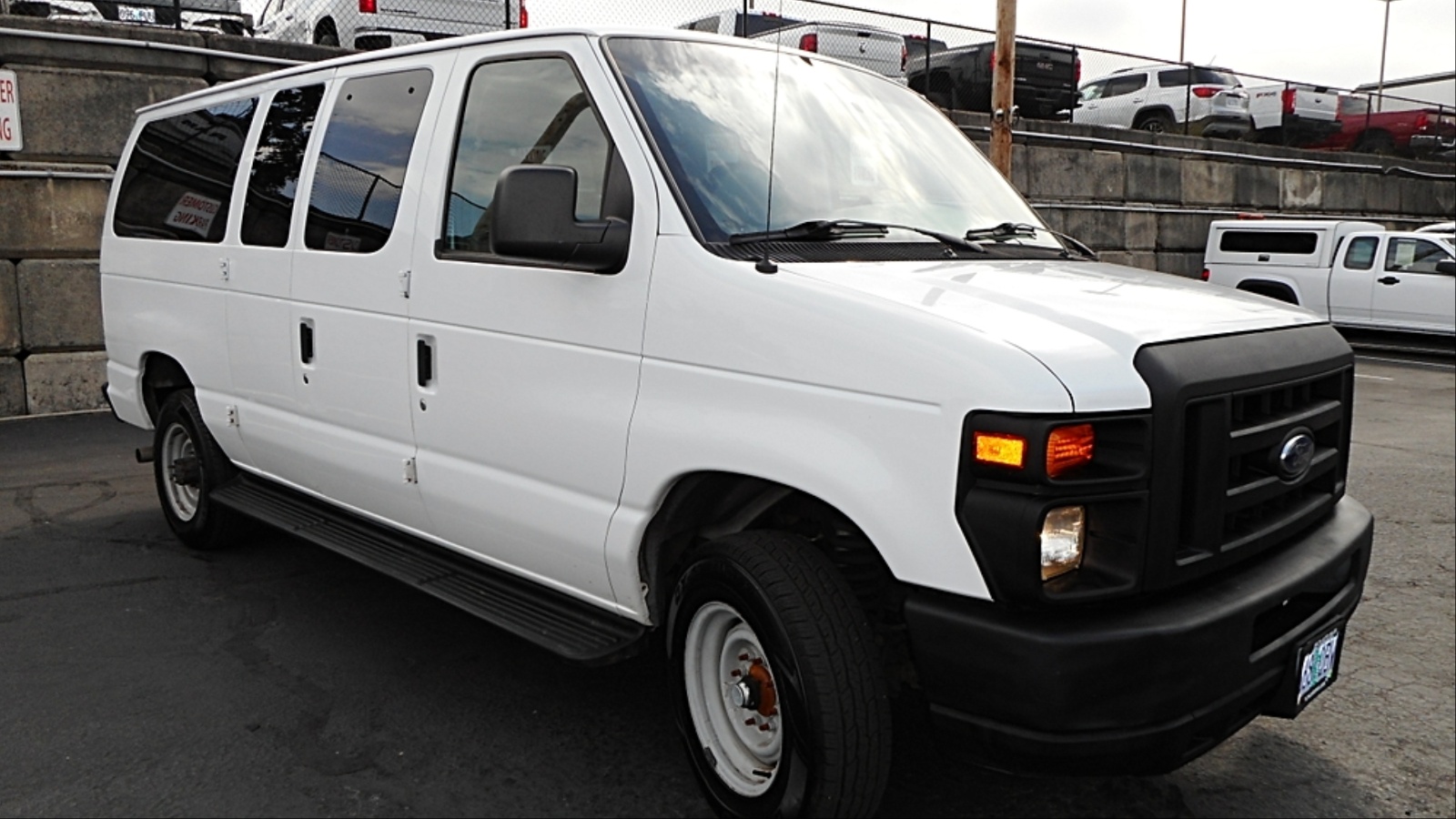 2008 Ford E-350