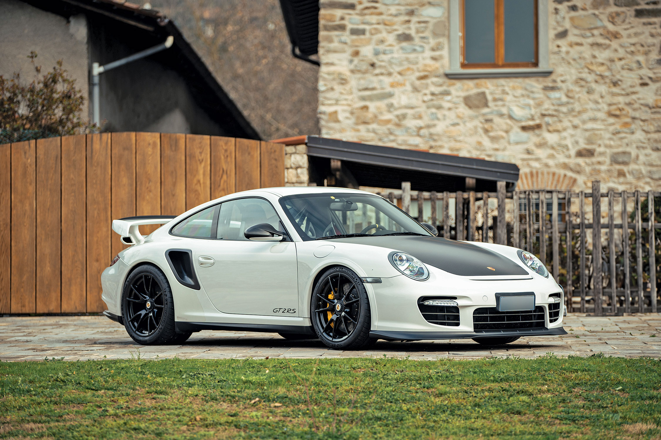 2011 Porsche 911 GT2 RS 2011 Porsche 911 GT2 RS