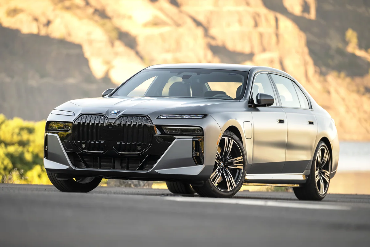 2025 BMW 760i xDrive