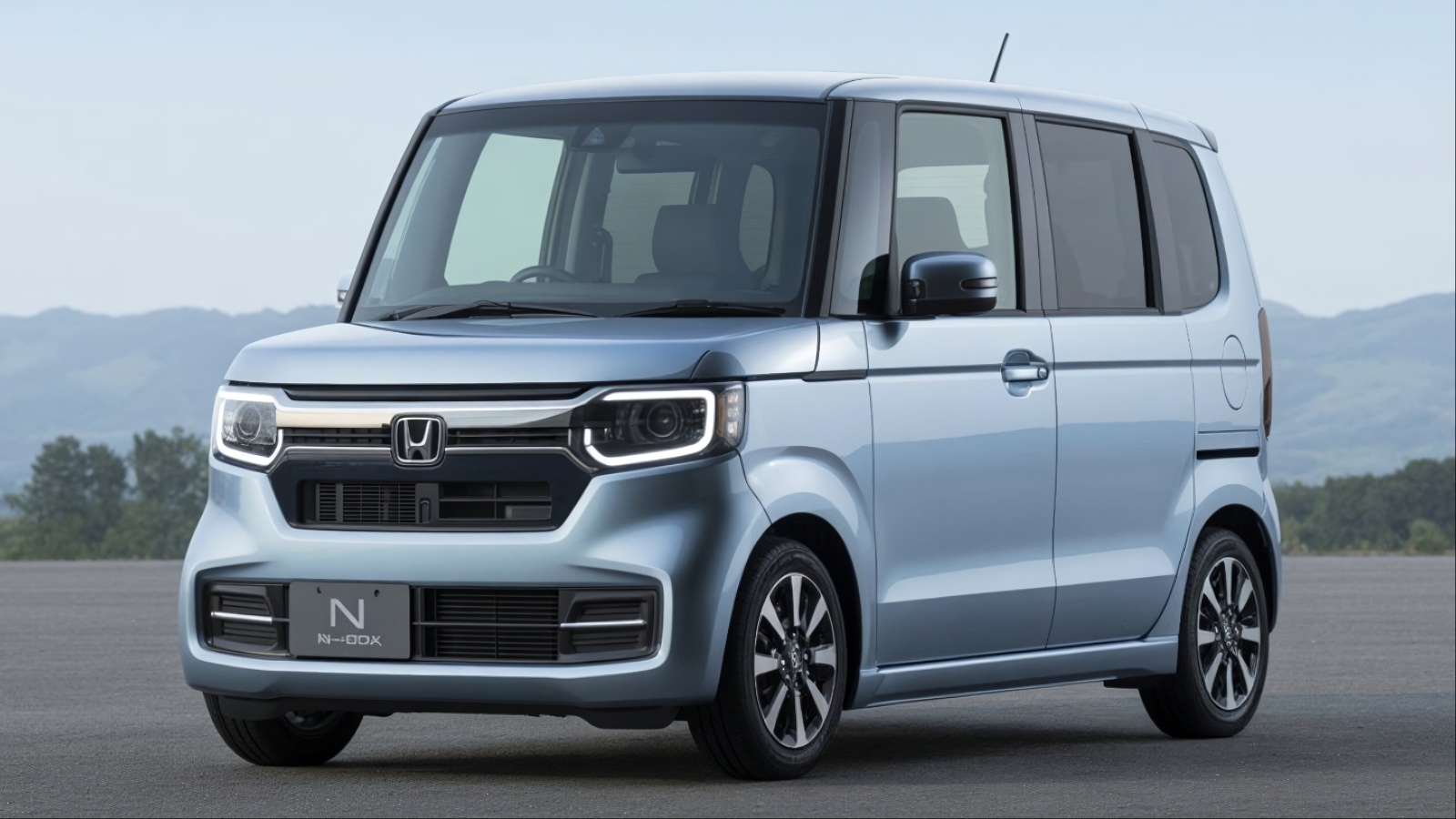 2026 Honda N-BOX Custom Turbo