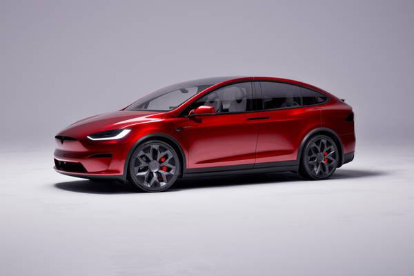 Tesla Model X Standard Range