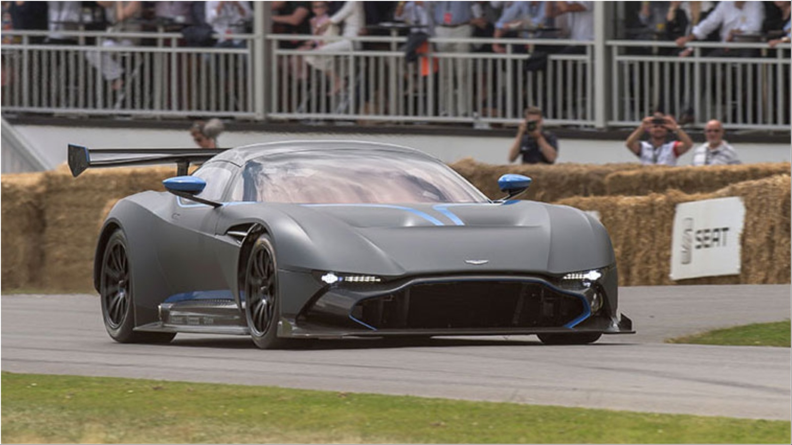 Aston Martin Vulcan
