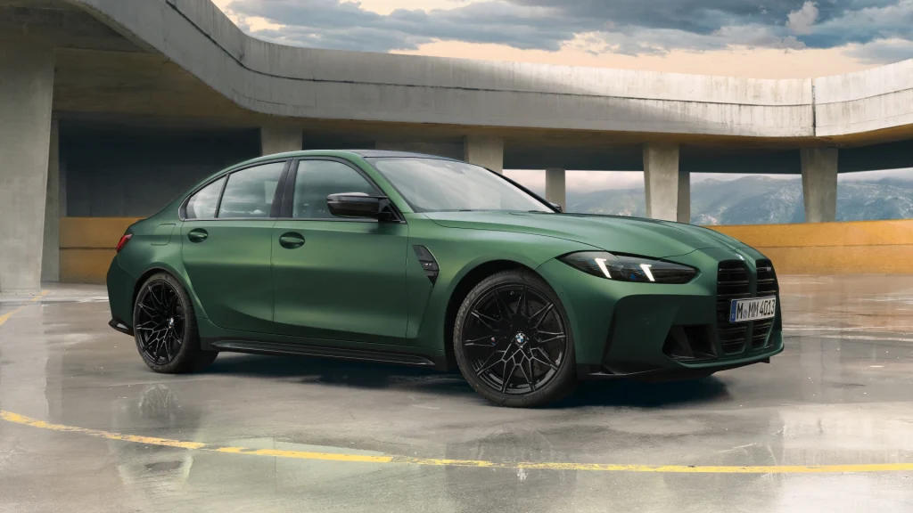 BMW M3 4-Door 4WD