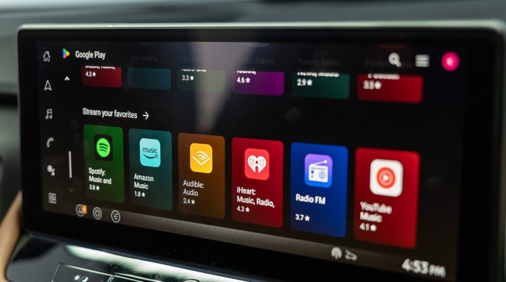 Built-In Apps and Entertainment Services