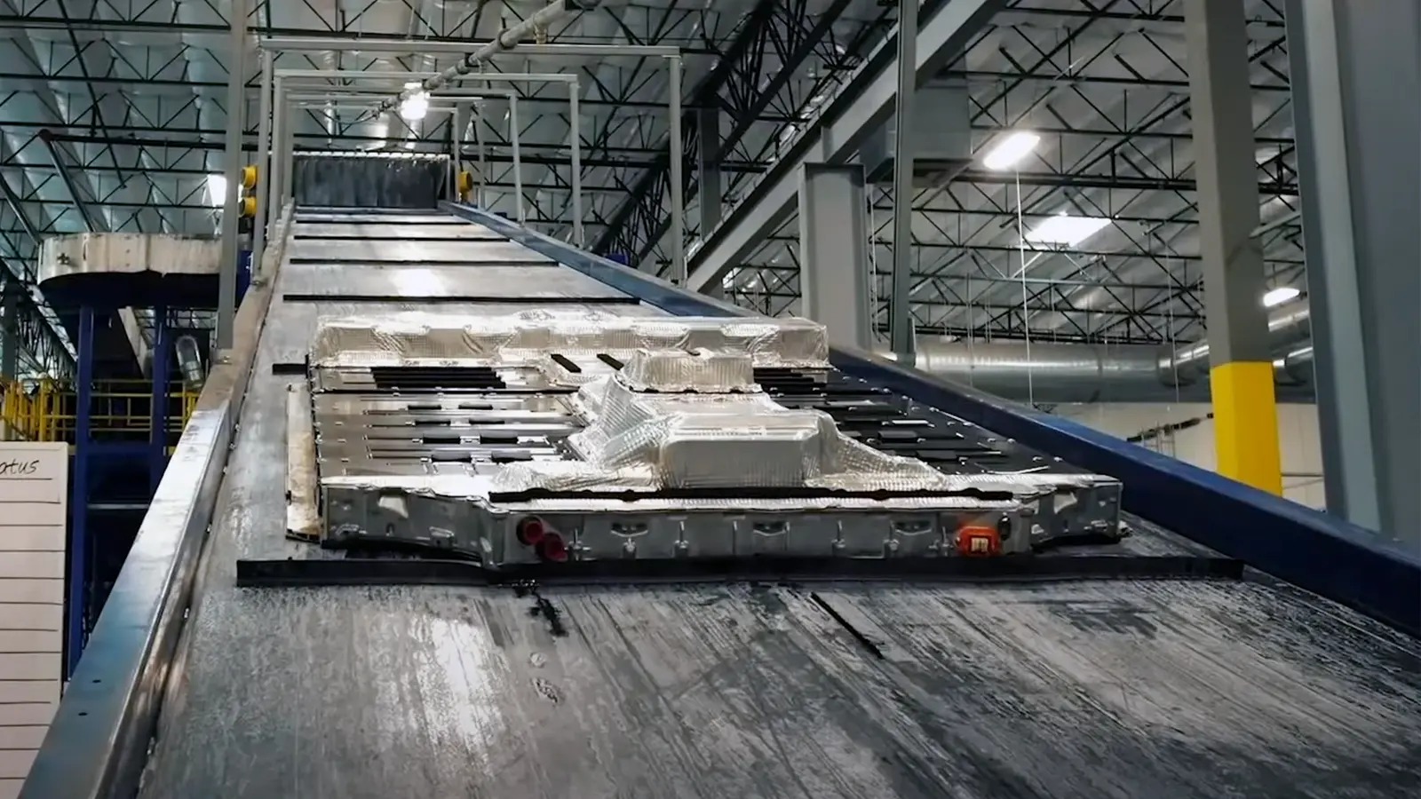 Car battery recycling facility