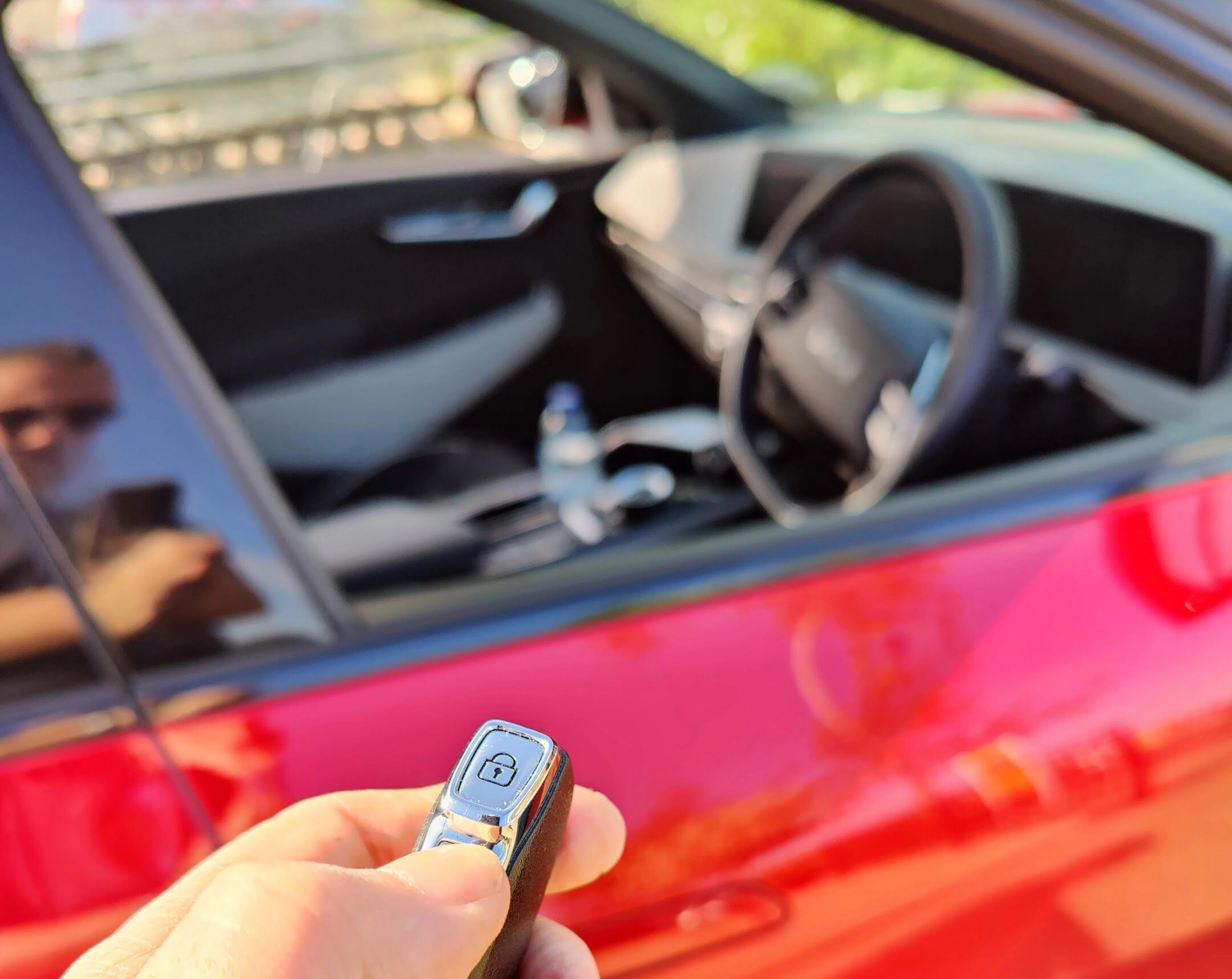 Convenience of keyless entry technology in modern automobiles