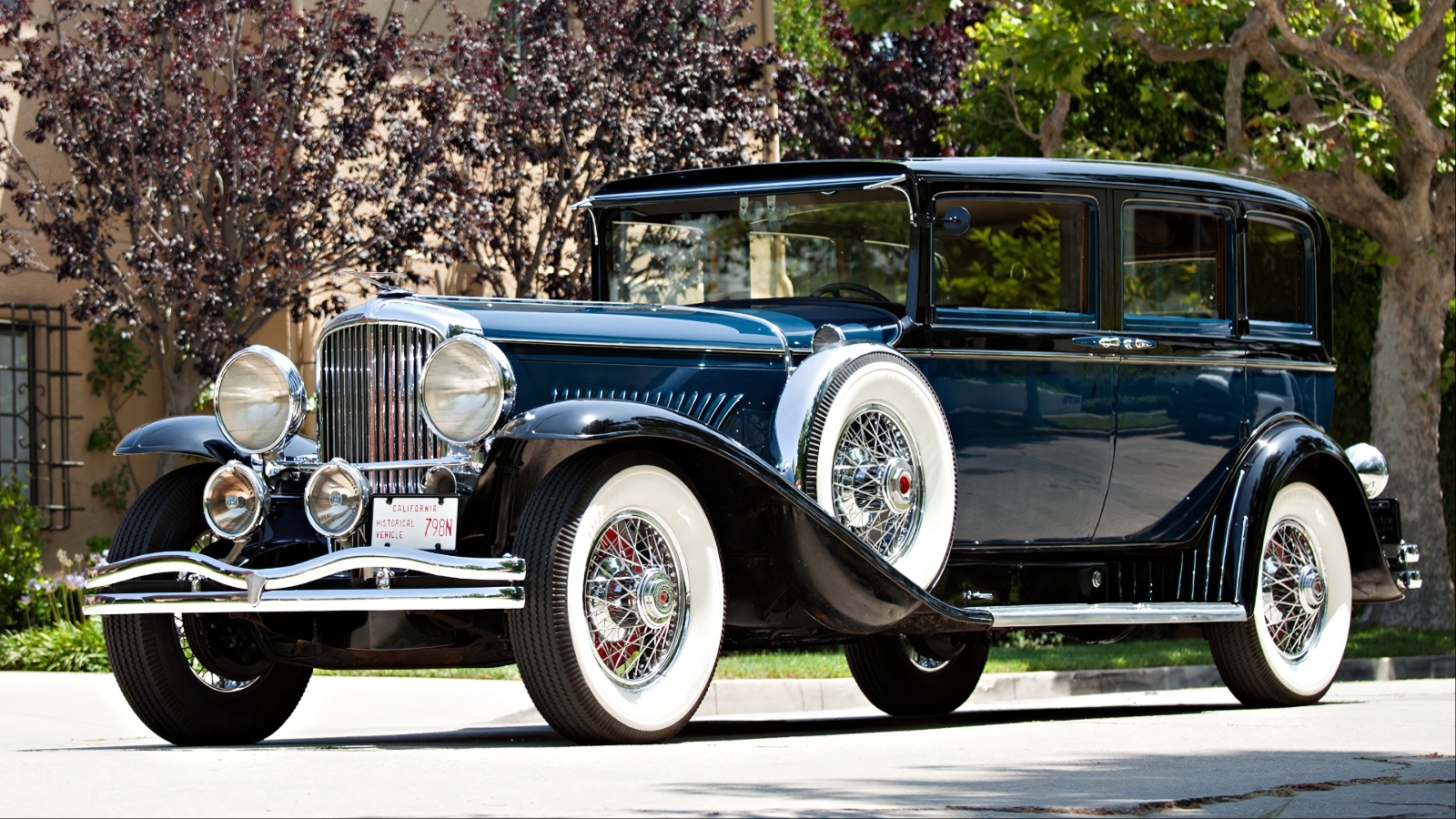 Duesenberg Model J Long-Wheelbase Sedan