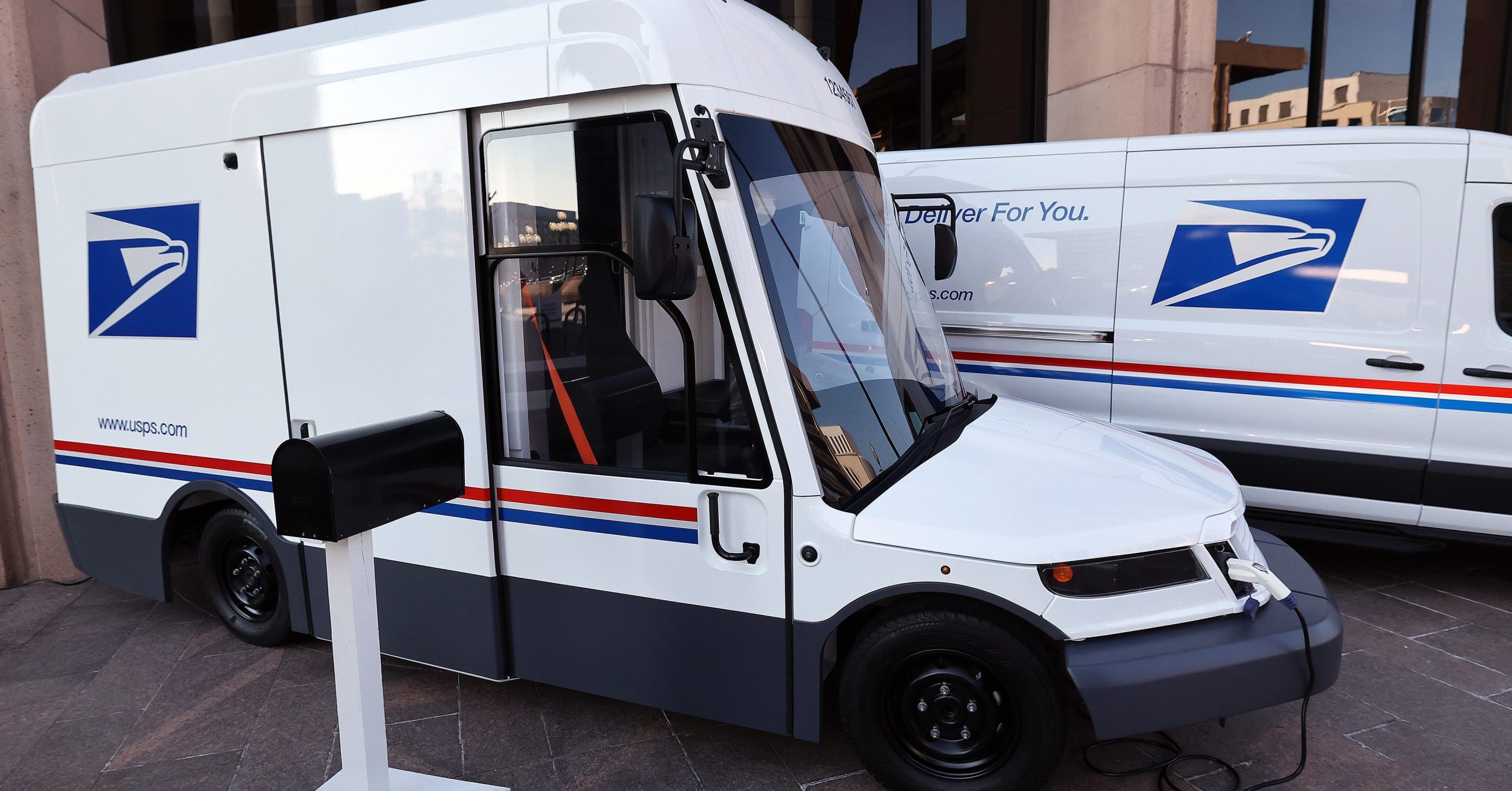 Electric USPS mail truck