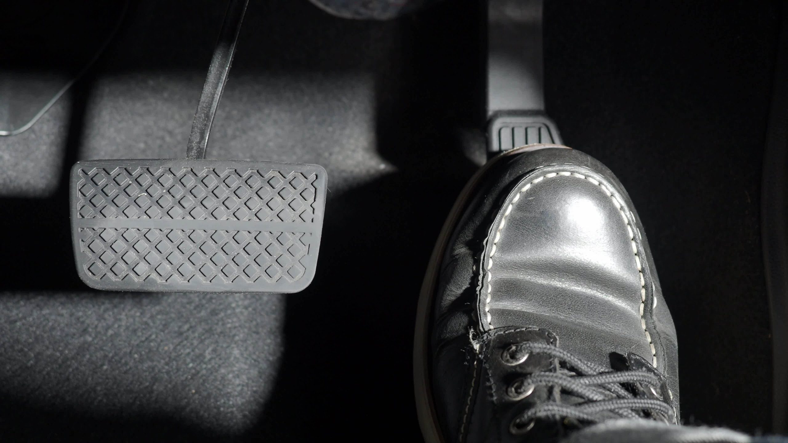 Foot pedals in a car control acceleration