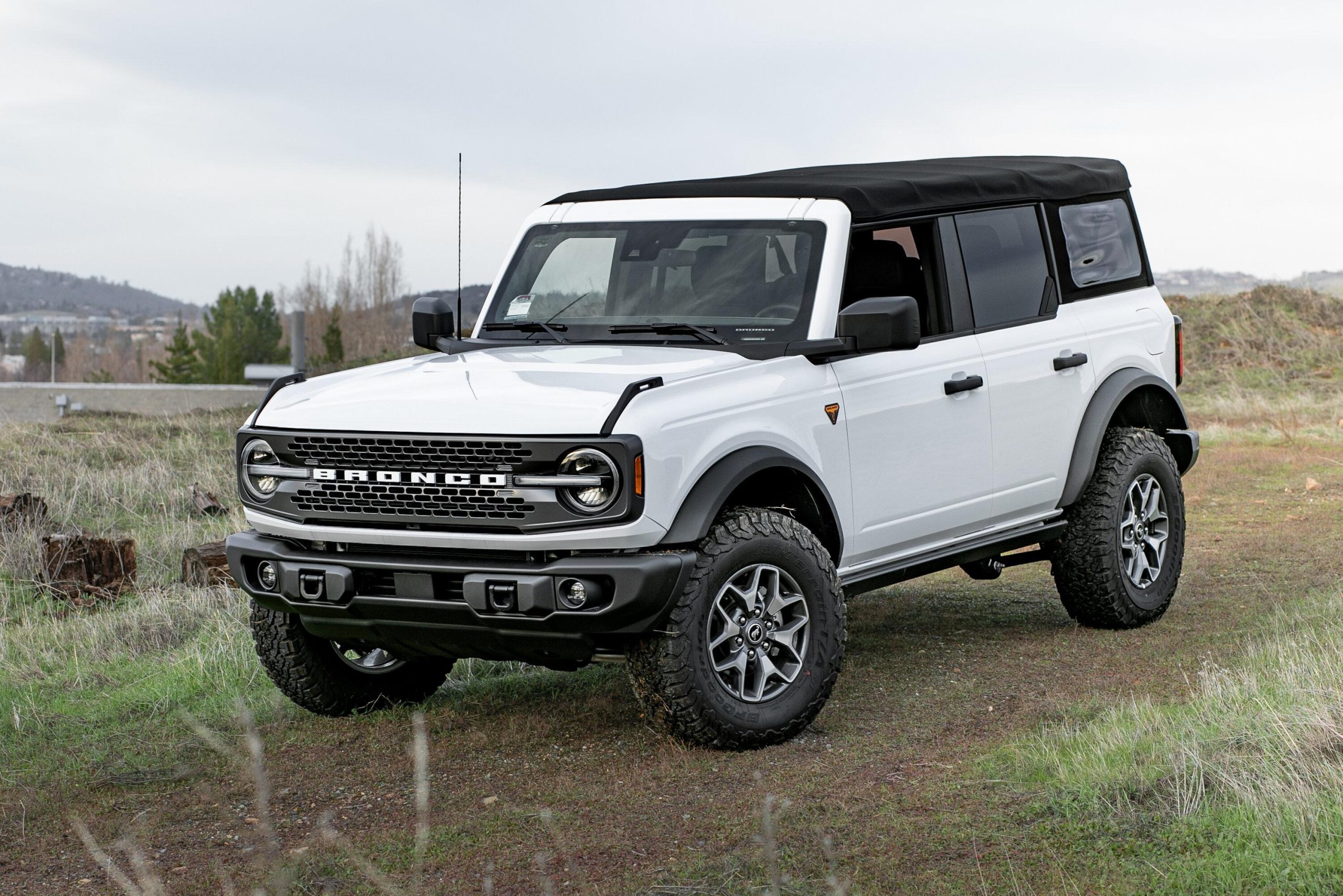 Ford Bronco Badlands Trim