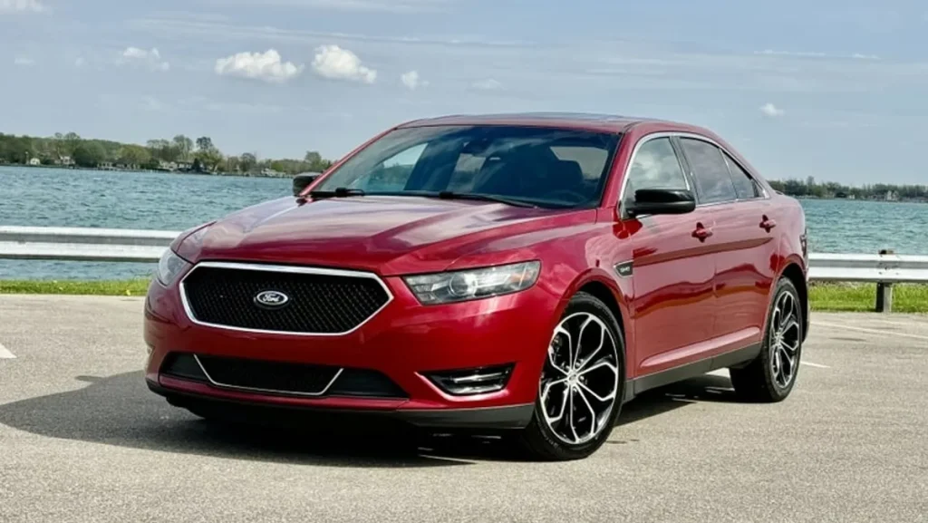 Ford Taurus SHO