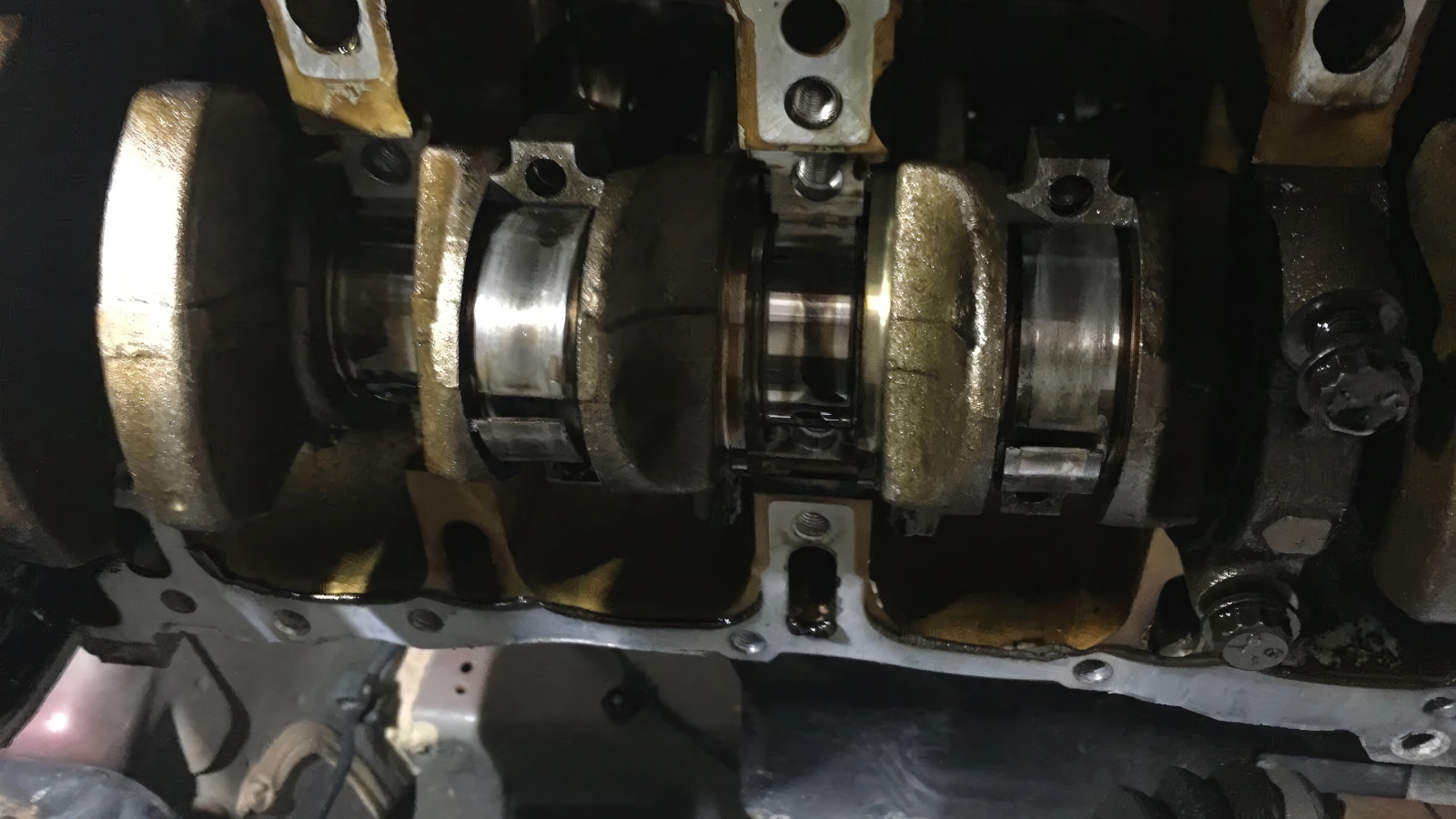 Hyundai Theta II Engine Bearing Failure