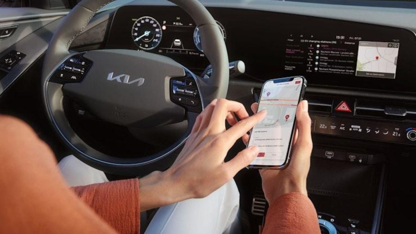 Kia’s Driving Score and Insurance Menus