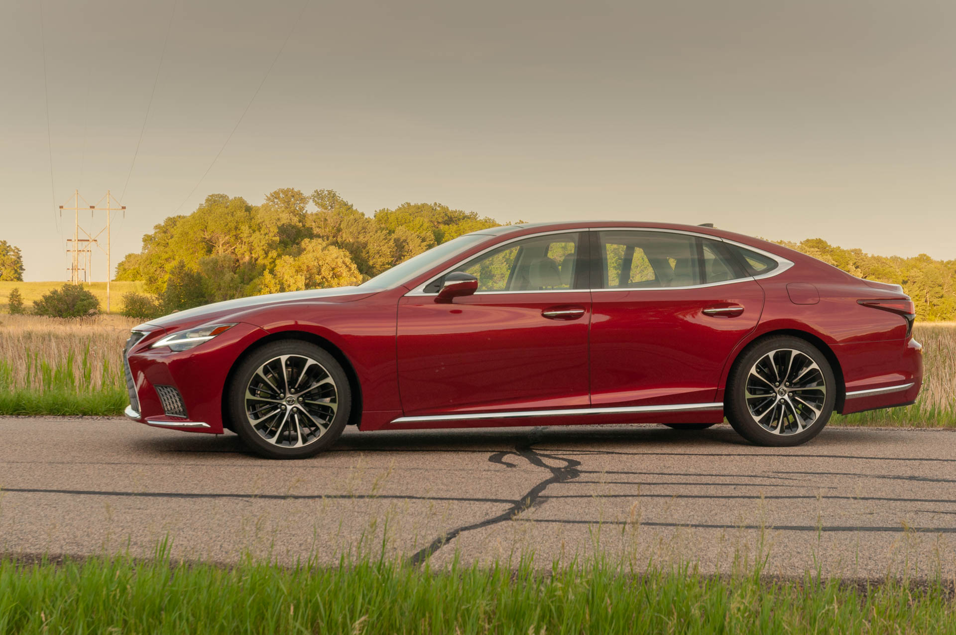 Lexus LS