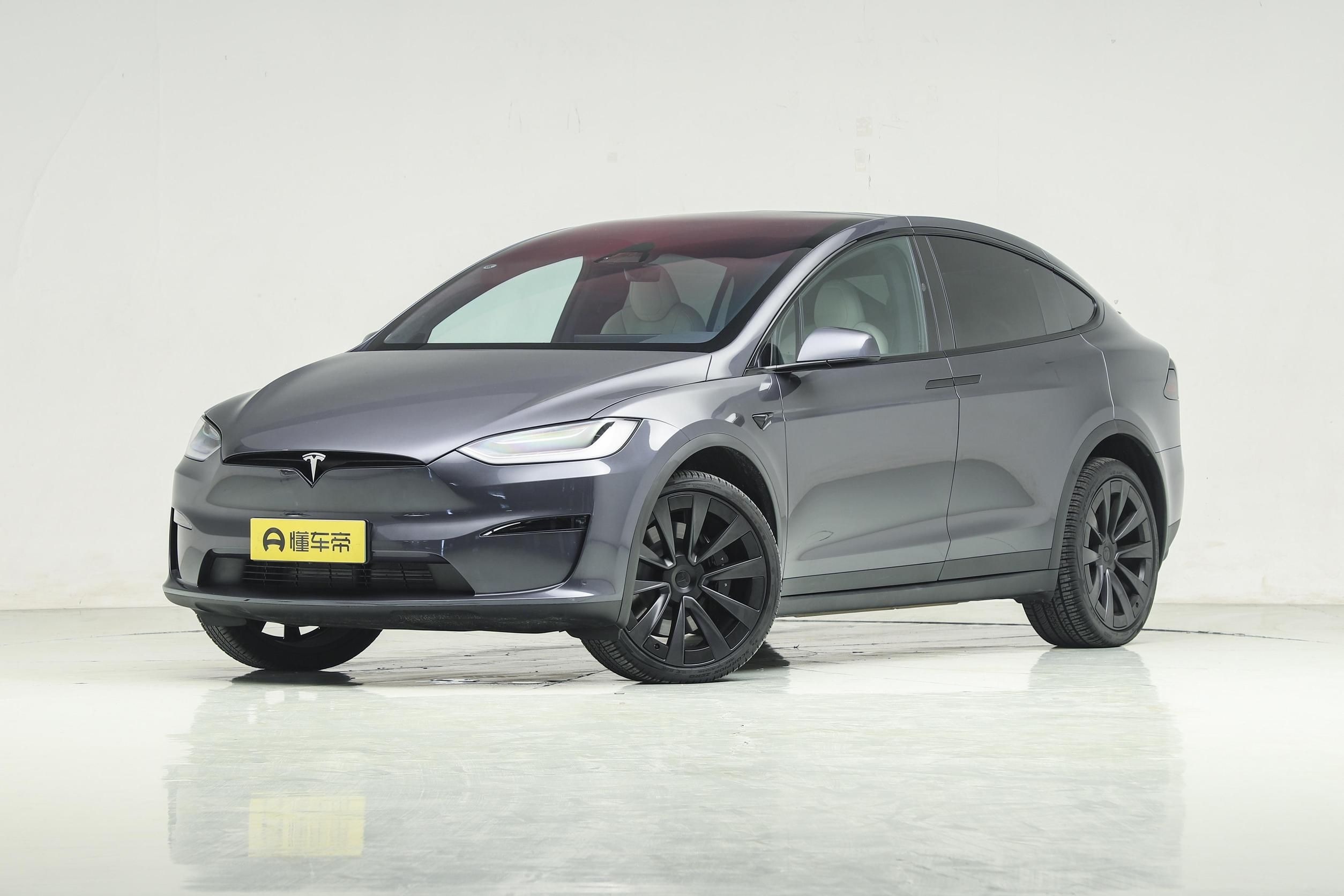 Tesla Model X 4WD