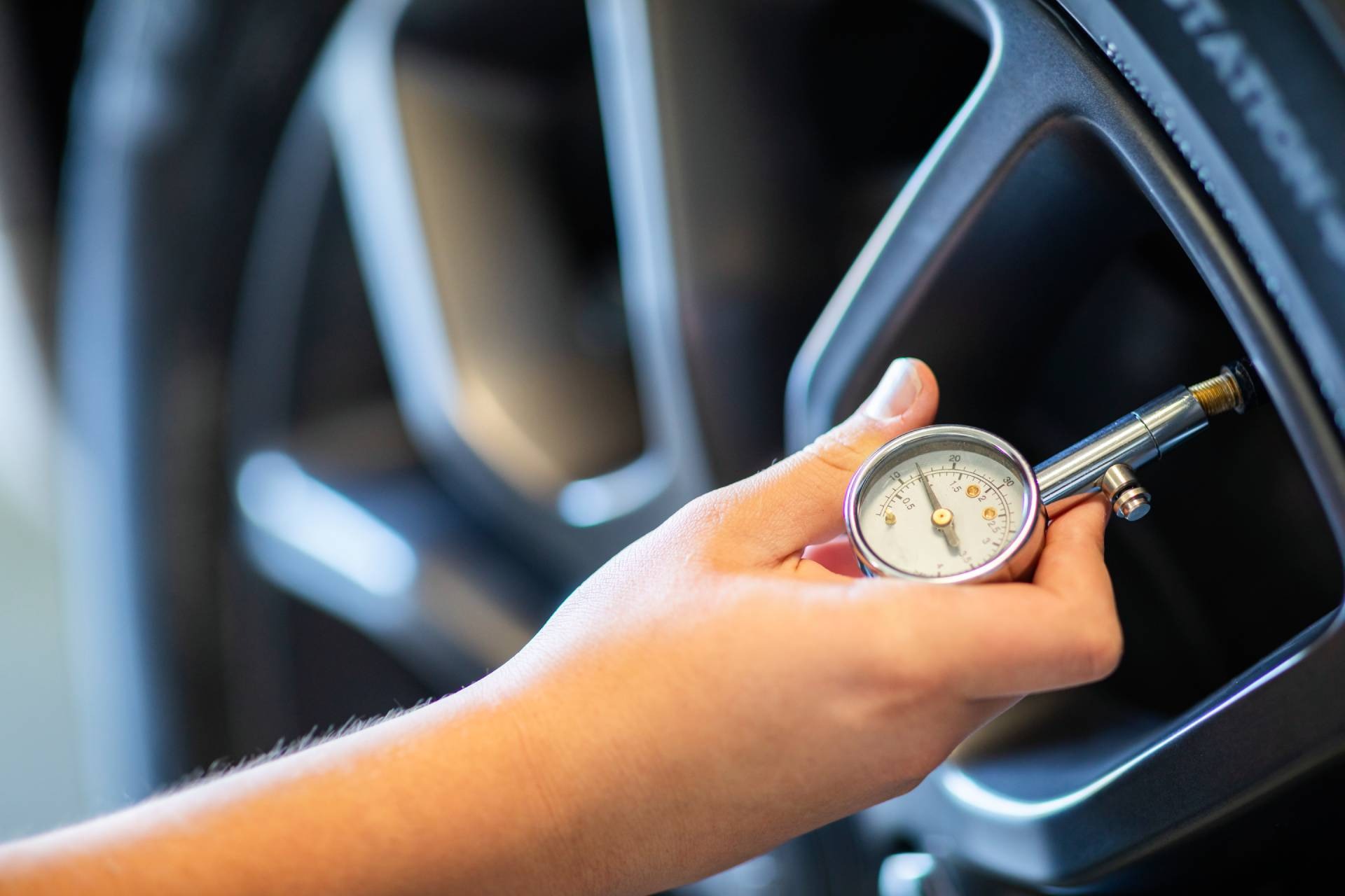 Tire pressure gauge