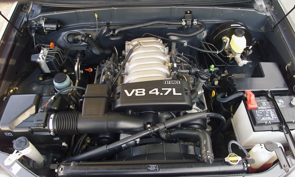 Toyota 2UZ-FE 4.7-Liter V8