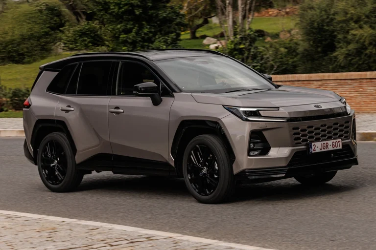 A Toyota RAV4 is standing on a road
