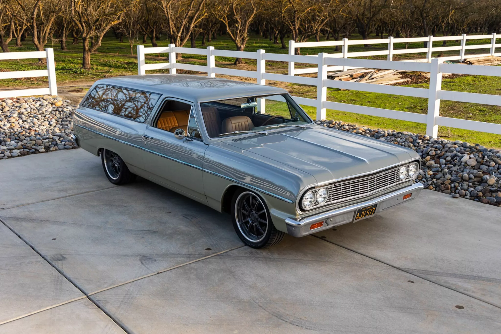 Two-Door Wagon