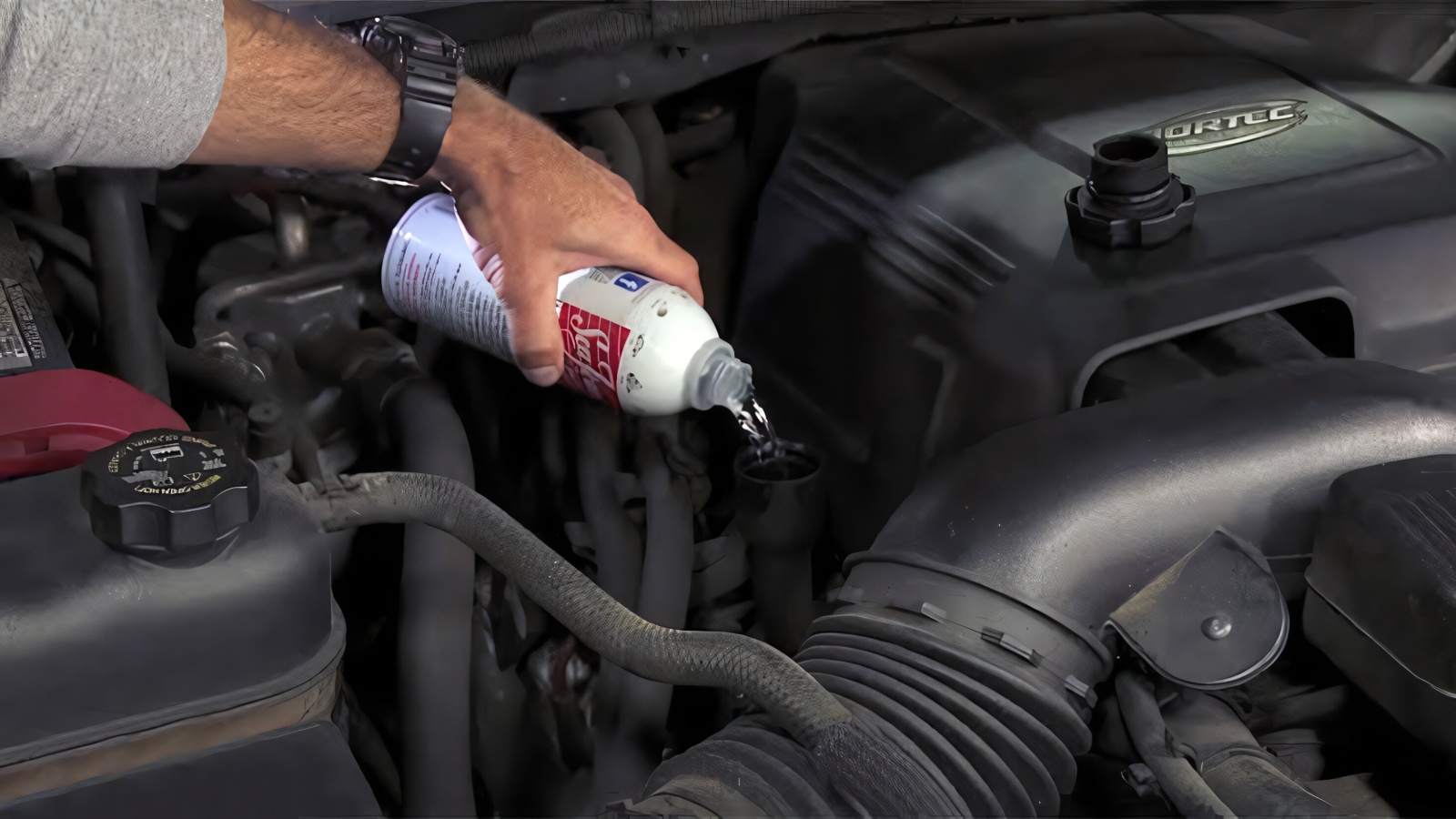 Using Thick Oil or Additives to Quiet Engine Noise