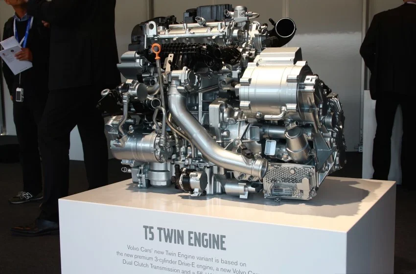 Volvo Drive-E T8 Twin-Engine