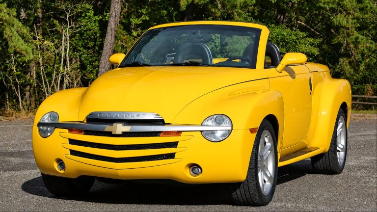 Retro styling meets pickup utility in Chevrolet’s unique SSR
