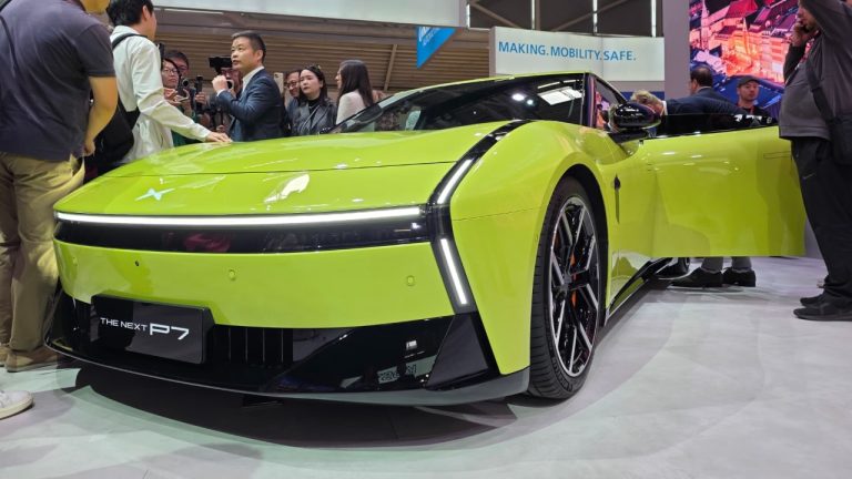XPeng P7 Makes a Bold Entrance With Futuristic Design and Performance
