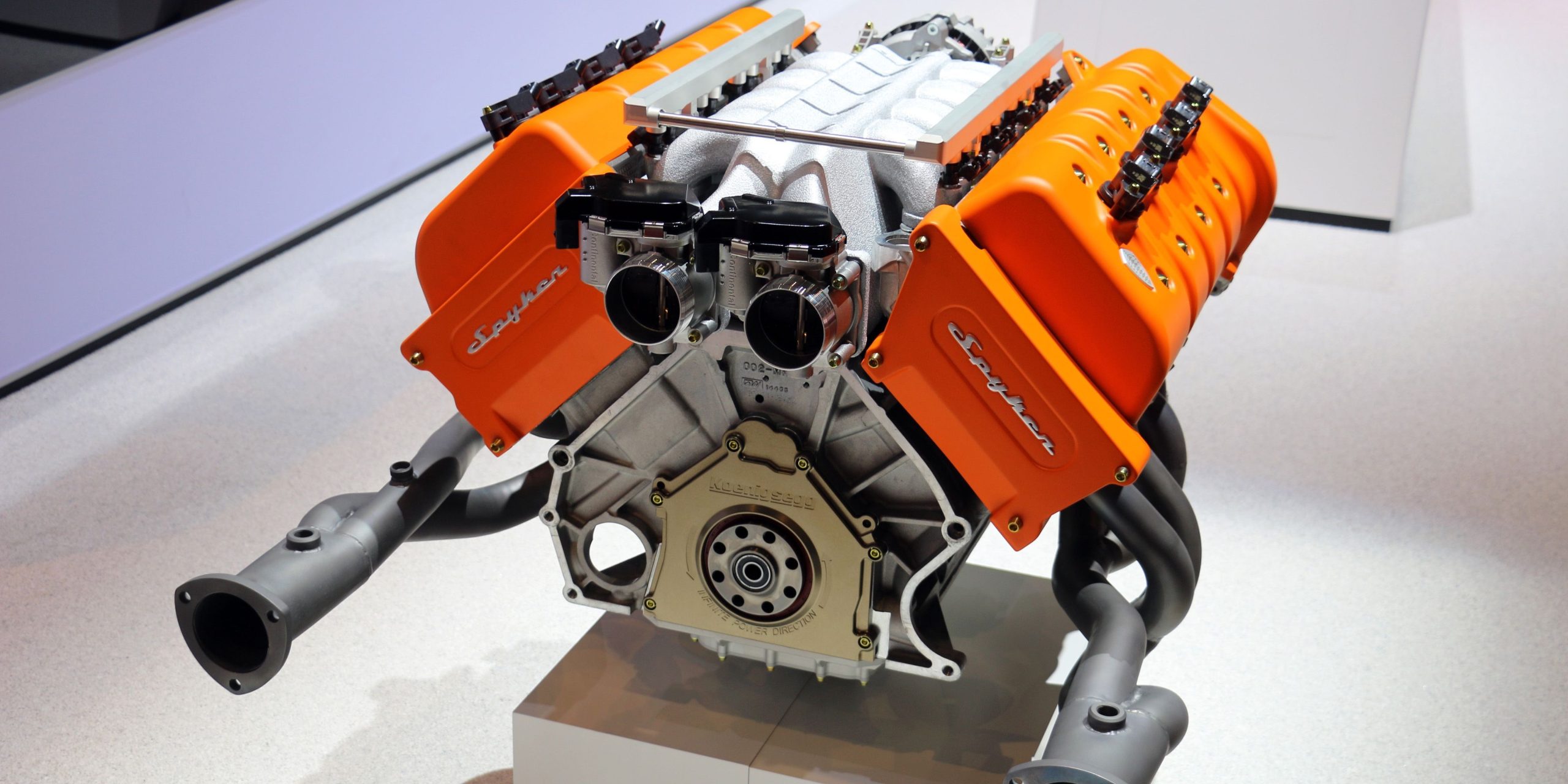1280-horsepower twin-turbocharged V8