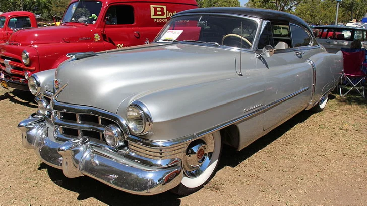 1952 Cadillac and Oldsmobile models Autronic Eye