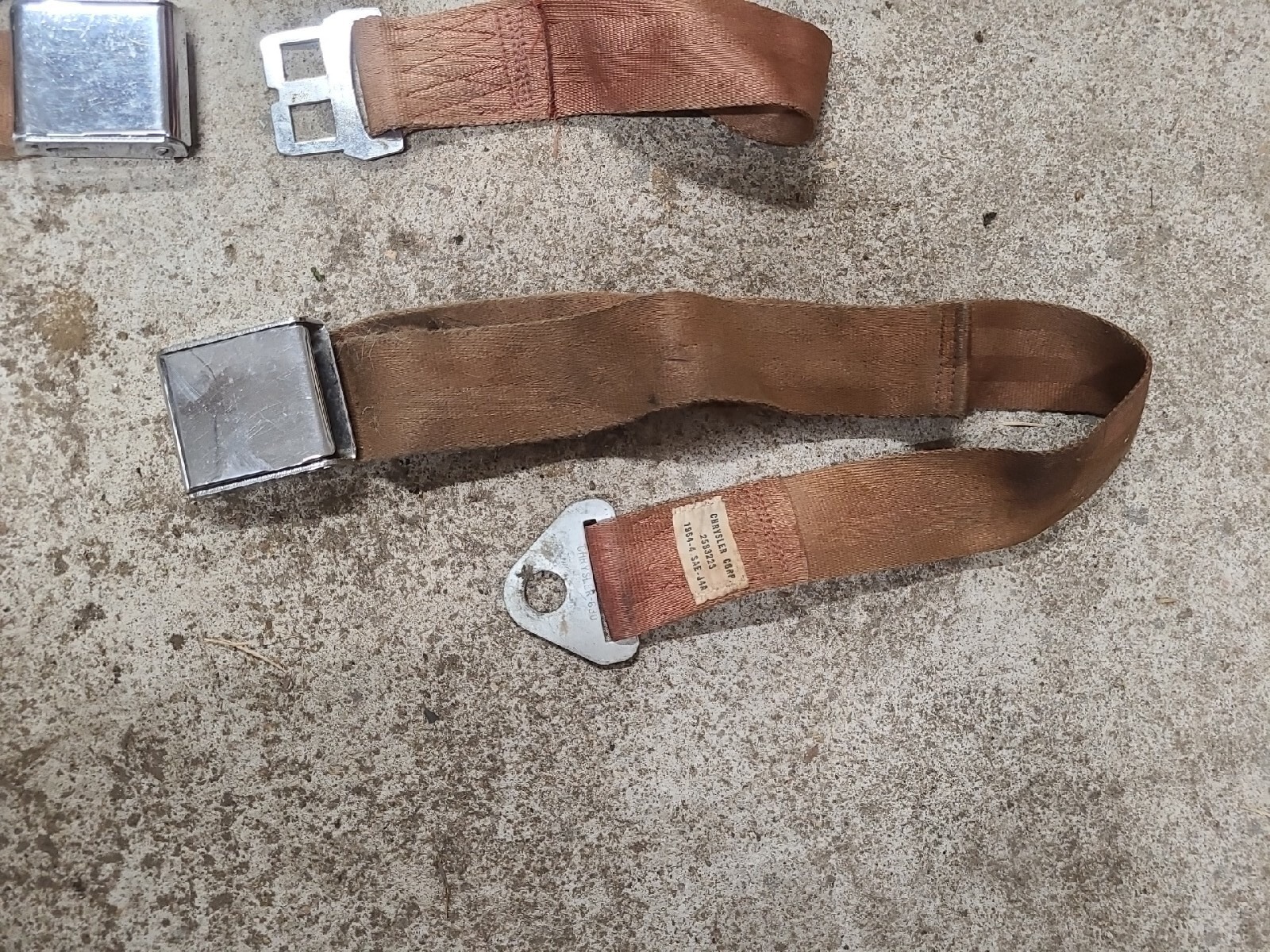1964 Chrysler Mopar lap seat belts