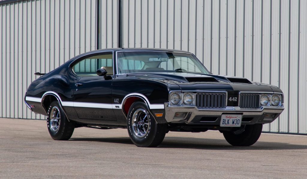 1970 Oldsmobile 4-4-2 W-30