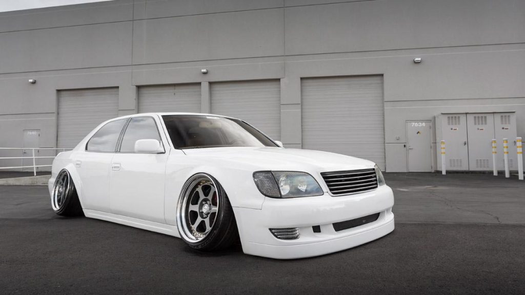 1995-2000 Lexus LS 400: Electronic Air Suspension and Automatic Load Leveling